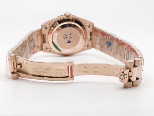 DayDate 40mm 904L Flt RG/RG Grn/Stk GMF VR3255