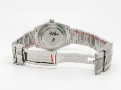 Explorer 1 224270 40mm 904L SS/SS Blk GMF VR3230