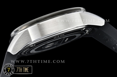 Jaeger Lecoultre Polaris Automatic Black Dial with Numeral and Stick Markers Black Rubber Strap