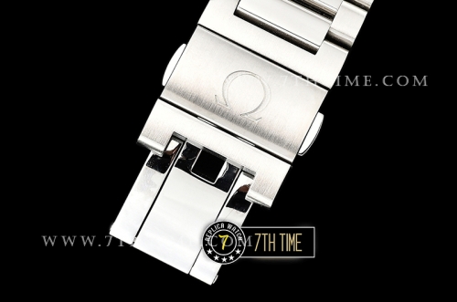 Aqua Terra 150M GMT Smooth Bezel Black Textured Dial with SS Stick Markers Solid Stainless Steel 316F Bracelet