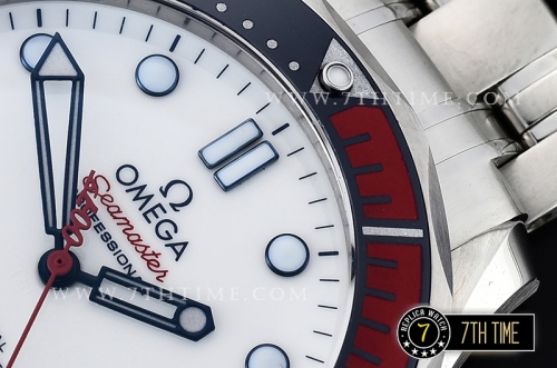 Seamaster 007 Commander Ultimate Edition Blue Ceramic Bezel White Commander Series Dial with Blue Hands & 007 Insignia Seconds Hand