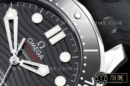 Seamaster 300m Co-Axial Black Ceramic Bezel Black Ceramic Base Plate Dial (Wavy Textured) with Large Dot Markers Black Rubber Strap