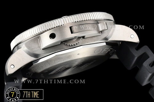 PAM389 Submersible AMagnetic TI/RU Black Dial Mod.P9000