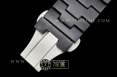 PAM438 Luminor Tuttonero 1950 GMT Ceramica Black Dial P9001