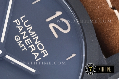 PAM441 CarboTech GMT PVD/LE Black Dial Asia 23J