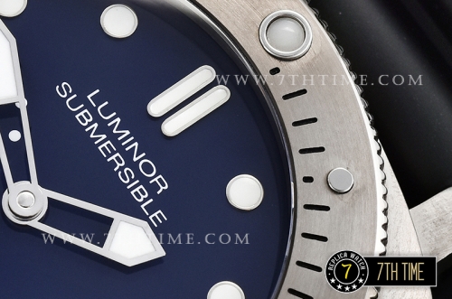 PAM692 Luminor Submersible 1950 BMG Tech TI/RU Blue Dial P9000