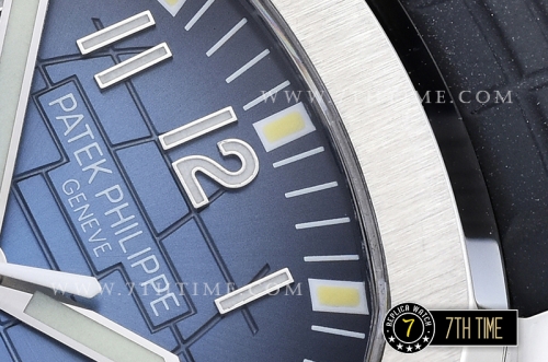 Aquanaut 40mm Ref. 5167 SS/RU Blue Checkered Dial A2824