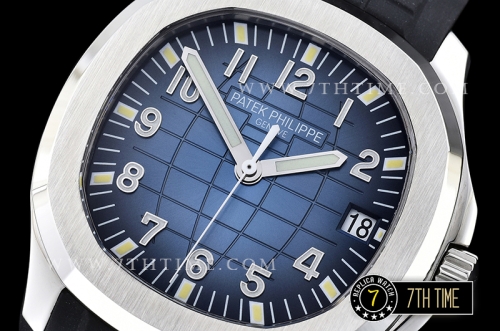Aquanaut 40mm Ref. 5167 SS/RU Blue Checkered Dial A2824