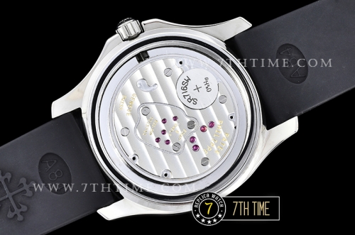 Aquanaut Ladies 5067A Diamonds Bezel SS/RU Black Checkered Dial Swiss Quartz