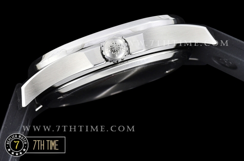 Aquanaut Ladies 5067A Diamonds Bezel SS/RU Black Checkered Dial Swiss Quartz