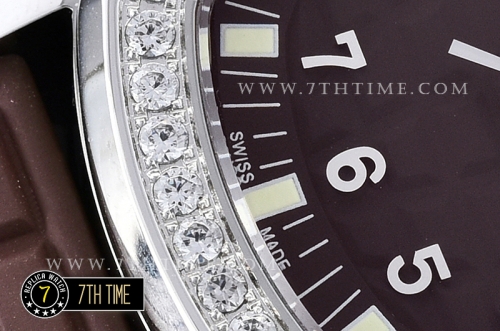 Aquanaut Ladies 5067A Diamonds Bezel SS/RU Brown Checkered Dial Swiss Quartz