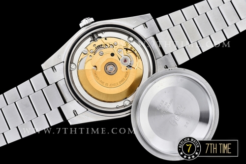 DayDate 228206 SS/SS Blue Roman Dial Smooth Bezel Swiss 2836