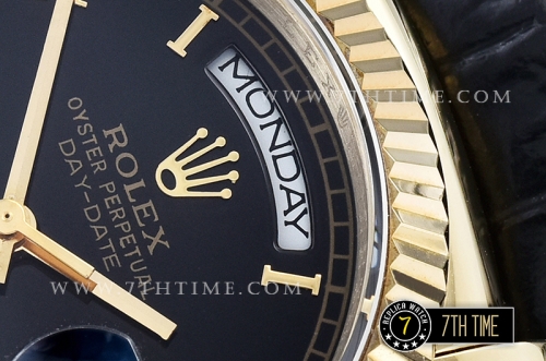DayDate 36mm YG/LE Black Roman Dial A2836