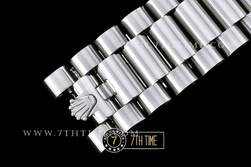 DayDate 228206 SS/SS Fluted Bezel Ice Blue Dial with Diamond Markers Swiss 2836