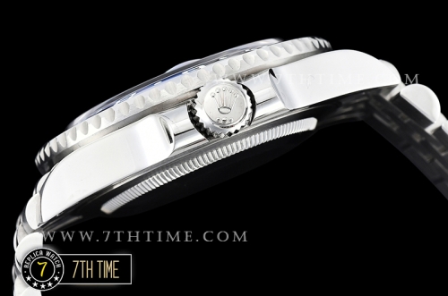 GMT Master II 126710BLNR 904L SS/SS Black Dial A2836