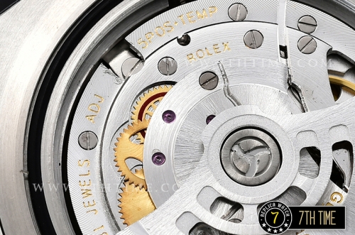 Seadweller 126600 43mm SS/SS Single Red Dial Asia3235