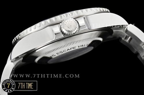 Seadweller 126600 43mm SS/SS Single Red Dial Asia3235