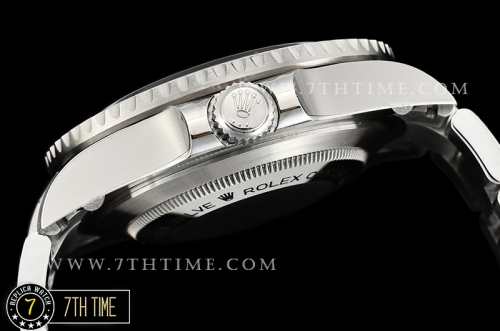 Seadweller 126600 43mm 904L SS/SS Single Red Black Dial A2836