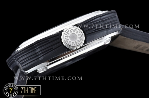 SevenFriday Racer P3C/IEN Black Multi Tier Dial with counter subdials & stick markers
