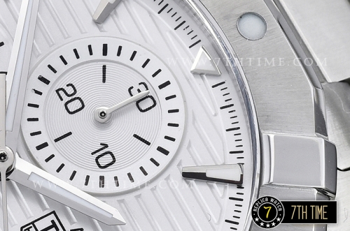 Aquaracer Calibre 16 Chronograph White Dial with Stick Markers Solid Stainless Steel Bracelet