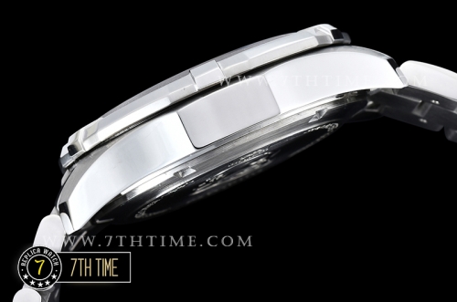 Aquaracer Calibre 16 Chronograph White Dial with Stick Markers Solid Stainless Steel Bracelet
