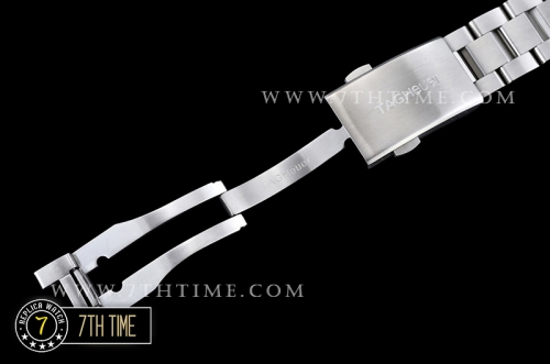 Aquaracer Calibre 16 Chronograph White Dial with Stick Markers Solid Stainless Steel Bracelet