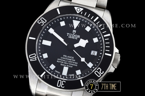 Tudor Pelagos Unidirectional Diver Bezel Brushed Titanium Case Black Matt Dial Blue Superlumed Box Markers Needles