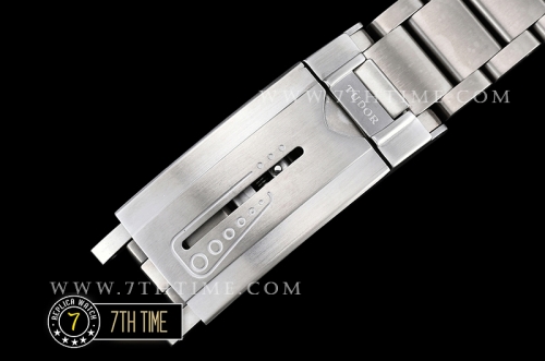 Tudor Pelagos Unidirectional Diver Bezel Brushed Titanium Case Black Matt Dial Blue Superlumed Box Markers Needles