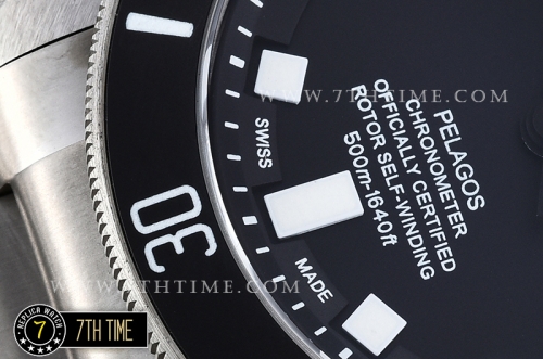 Tudor Pelagos Unidirectional Diver Bezel Brushed Titanium Case Black Matt Dial Blue Superlumed Box Markers Needles