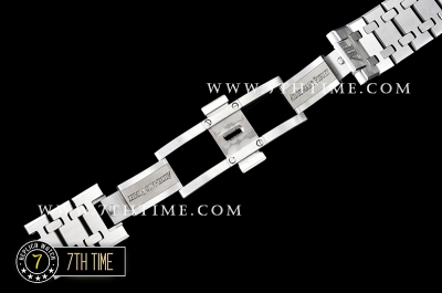 Royal Oak Ladies 33mm SS/SS White Dial Diamond Bezel Swiss ETA Quartz