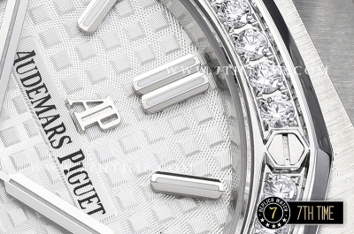 Royal Oak Ladies 33mm SS/SS White Dial Diamond Bezel Swiss ETA Quartz