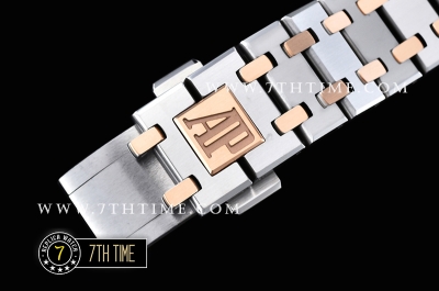 Royal Oak Ladies 33mm RG/SS White Dial Swiss ETA Quartz