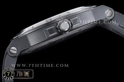 Bvlgari Diagono Magnesium Ceramic Bezel Special Gray Silver "Motorlac" Coated Dial with Numerals & Stick Markers