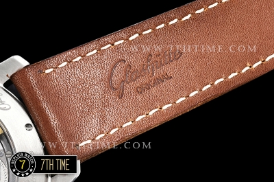 Glashutte Senator Navigator Black Dial with Numerals Leather Strap
