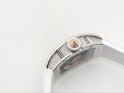 RM07-01 Crested Diam SS/RU Wht/Red Skele ZF CRMA2