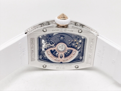 RM07-01 Crested Diam SS/RU Wht/Red Skele ZF CRMA2