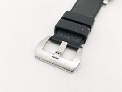 PAM1681 Submersible Luna Rossa SS/RU Silv VSF P900