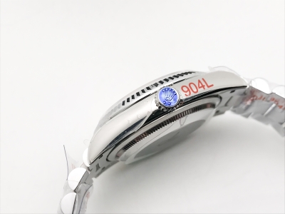 DayDate 36mm Wt 904L Flt SS/SS Silv/Dia QF VR3255