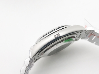 DayDate 36mm Wt 904L Flt SS/SS Silv/Stk QF VR3255