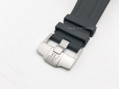 Royal Oak Diver 15706 FC/RU Blk APSF A3120