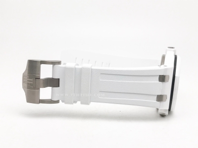 Royal Oak Diver 15707 Wht CER/RU Wht APSF A3120