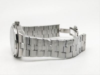 Overseas 4500V SS/SS Green MKS MY9015 Cal5100