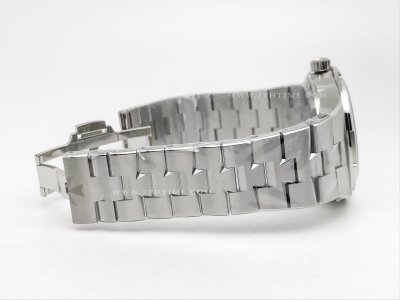 Overseas 4500V SS/SS Black MKS MY9015 Cal5100