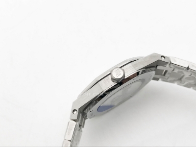 Royal Oak Ladies 67651ST Dia SS/SS Wht/Stk ZF Sw Qtz