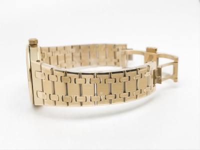 Royal Oak Ladies 67651BA Dia YG/YG Blue/Stk ZF Sw Qtz