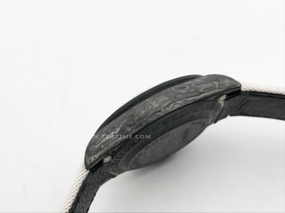 Daytona DIW Carbon Cream FC/LE White Noob A4130