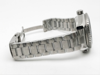 Planet Ocean 600M GMT Blue SS/SS Blue BLS A8906