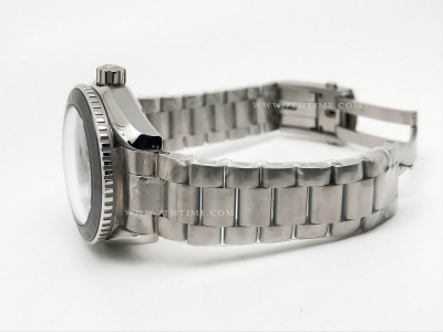 Planet Ocean 600M GMT Blk SS/SS Black BLS A8906