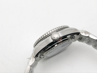 Planet Ocean 600M GMT Blk SS/SS Blk/Org BLS A8906