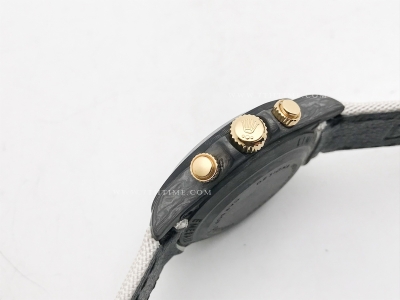 Daytona DIW Carbon CAR FC/NY Blk/Wht N6F A4130